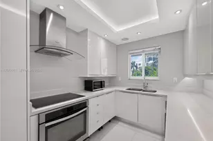 10190 Collins Ave, Bal Harbour, FL 33154 - Photo 9