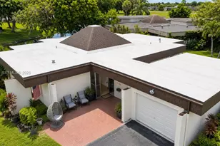 5700 White Hickory Cir, Tamarac, FL 33319 - Photo 3