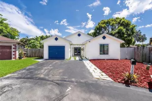 1038 SW 120th Way, Davie, FL 33325 - Photo 1