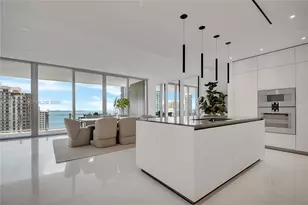 300 Biscayne Blvd Way, Miami, FL 33131 - Photo 1