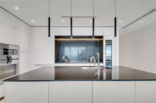 300 Biscayne Blvd Way, Miami, FL 33131 - Photo 19
