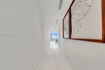 300 Biscayne Boulevard Way #2902E, Miami, FL 33131 - Photo 21