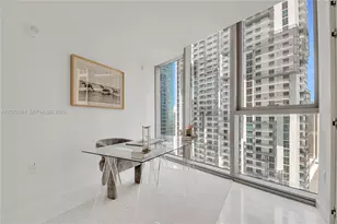 300 Biscayne Blvd Way, Miami, FL 33131 - Photo 35