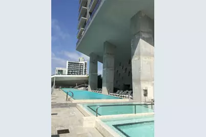 68 SE 6th St #1207, Miami, FL 33131 - Photo 33