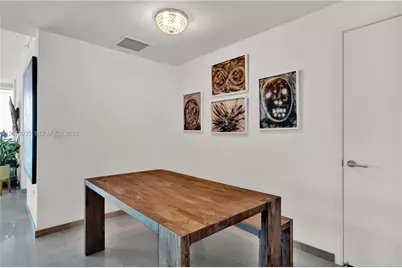 68 SE 6th St #1207, Miami, FL 33131 - Photo 11