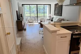 20500 W Country Club Dr, Aventura, FL 33180 - Photo 3