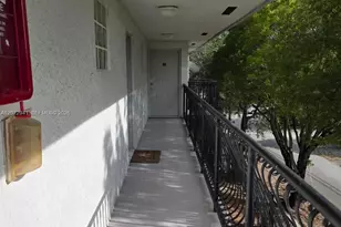 3090 Bird Ave, Coconut Grove, FL 33133 - Photo 11