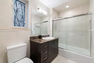 8901 Hawthorne Ave, Surfside, FL 33154 - Photo 15