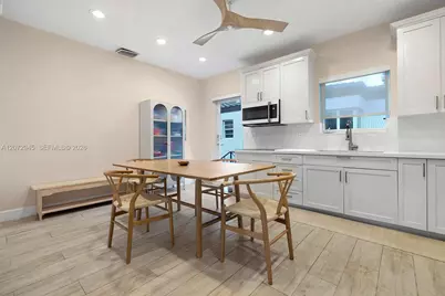 8901 Hawthorne Ave, Surfside, FL 33154 - Photo 5