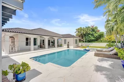 11390 SW 30th St, Miami, FL 33165 - Photo 37