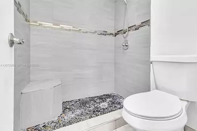 7407 Big Cypress Dr, Miami Lakes, FL 33014 - Photo 25