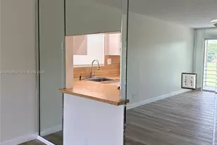8380 Sands Point Blvd, Tamarac, FL 33321 - Photo 11