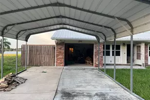 1052 Lake Carrie Dr, Lake Placid, FL 33852 - Photo 3
