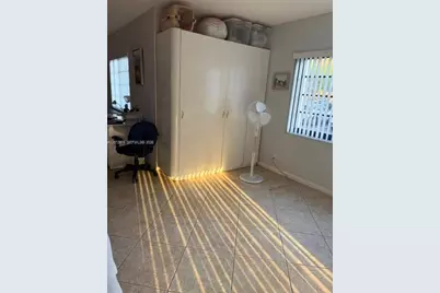 [Address not provided], Hallandale Beach, FL 33009 - Photo 3