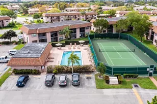 10452 NW 10th St, Pembroke Pines, FL 33026 - Photo 15