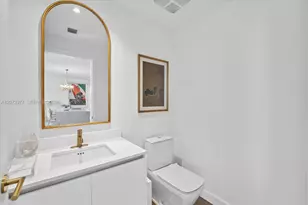 2678 Tigertail Ave, Miami, FL 33133 - Photo 9
