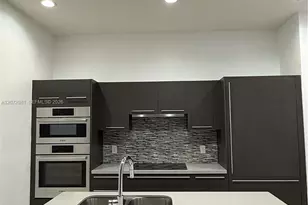 7661 NW 107th Ave, Doral, FL 33178 - Photo 1