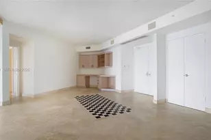 4775 Collins Ave, Miami Beach, FL 33140 - Photo 17