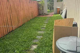 7741 SW 20th St, Miami, FL 33155 - Photo 21