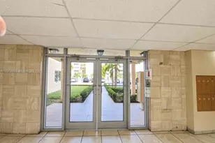 6980 NW 186th St, Hialeah, FL 33015 - Photo 3