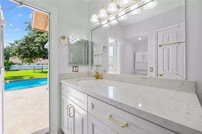 10370 NW 20th Ct, Sunrise, FL 33322 - Photo 17