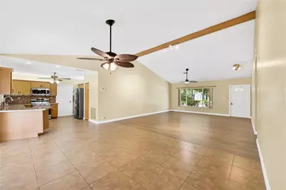 10370 NW 20th Ct, Sunrise, FL 33322 - Photo 11