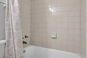 199 SW 12th Ave, Miami, FL 33130 - Photo 31