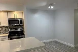 18875 NW 62nd Ave, Hialeah, FL 33015 - Photo 3