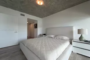6620 Indian Creek Dr, Miami Beach, FL 33141 - Photo 11