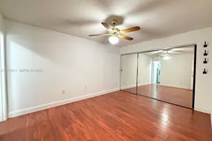 11641 NW 42nd St, Sunrise, FL 33323 - Photo 9