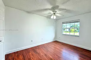 11641 NW 42nd St, Sunrise, FL 33323 - Photo 7