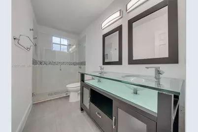 720 Falling Water Rd #720, Weston, FL 33326 - Photo 7