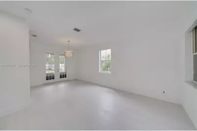 720 Falling Water Rd #720, Weston, FL 33326 - Photo 11