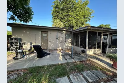 571 SW 29th Ter, Fort Lauderdale, FL 33312 - Photo 17