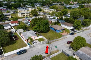 7610 NW 15th Ave, Miami, FL 33147 - Photo 9