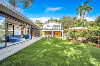 835 NE 120th St, Biscayne Park, FL 33161 - Photo 23