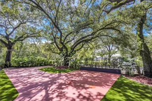 835 NE 120th St, Biscayne Park, FL 33161 - Photo 43