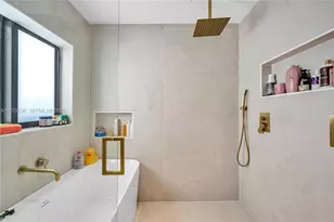 835 NE 120th St, Biscayne Park, FL 33161 - Photo 37