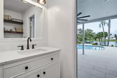 1721 NW 114th Ave, Pembroke Pines, FL 33026 - Photo 39