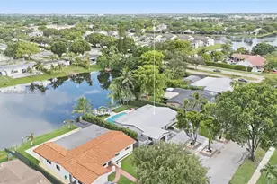 1721 NW 114th Ave, Pembroke Pines, FL 33026 - Photo 53