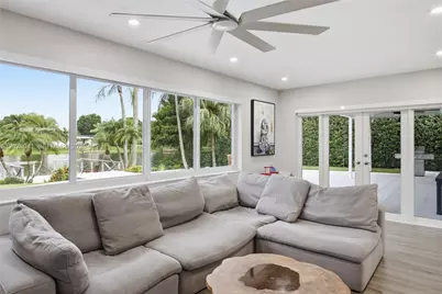 1721 NW 114th Ave, Pembroke Pines, FL 33026 - Photo 27