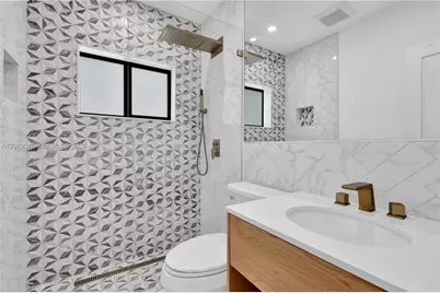 1566 NE 174th St, North Miami Beach, FL 33162 - Photo 11
