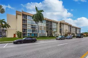 2000 Atlantic Shores Blvd, Hallandale Beach, FL 33009 - Photo 15