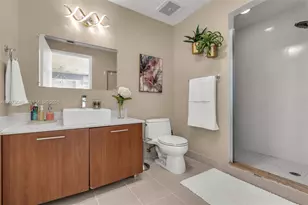 3301 NE 1st Ave, Miami, FL 33137 - Photo 17