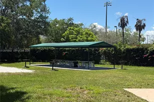 9716 Hammocks Blvd, Miami, FL 33196 - Photo 35