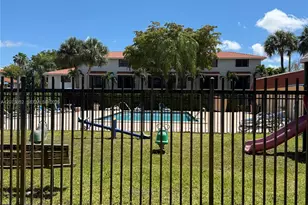 9716 Hammocks Blvd, Miami, FL 33196 - Photo 27
