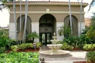 18304 NW 68th Ave, Hialeah, FL 33015 - Photo 25