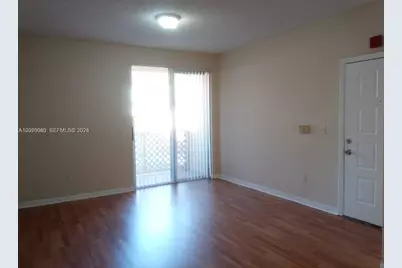 18304 NW 68th Ave #N, Hialeah, FL 33015 - Photo 5