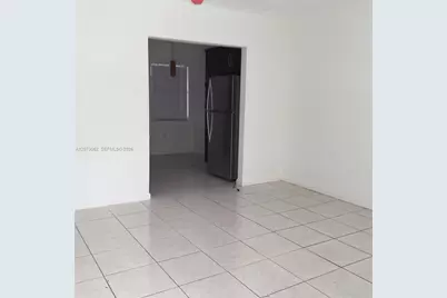 1000 NW 39th St, Miami, FL 33127 - Photo 11