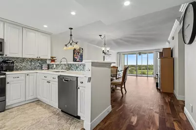 3090 N Course Dr #709, Pompano Beach, FL 33069 - Photo 3